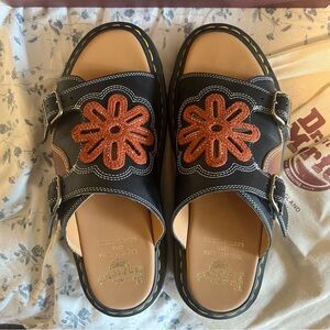 Dr. martens Dayne sandals